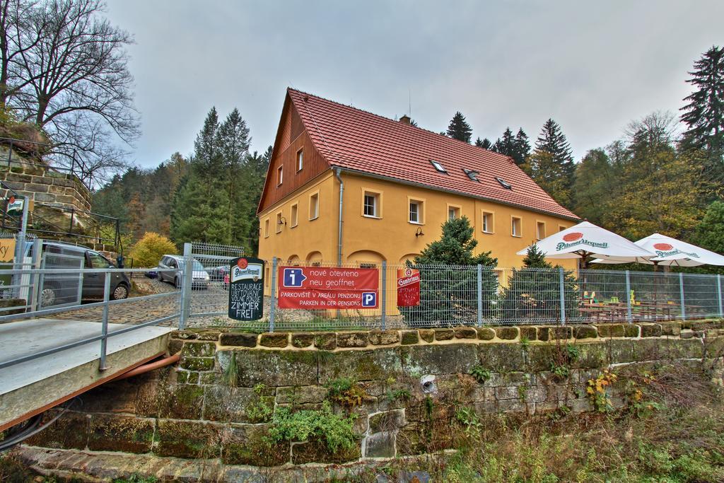 Penzion U Vyhlídky Chřibská Exterior foto