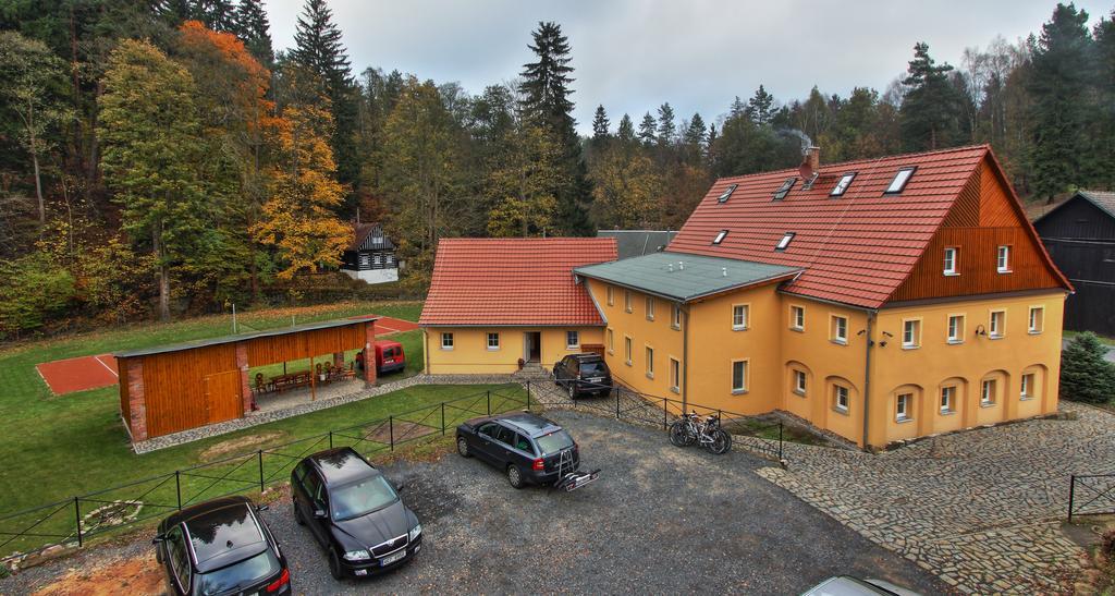 Penzion U Vyhlídky Chřibská Exterior foto