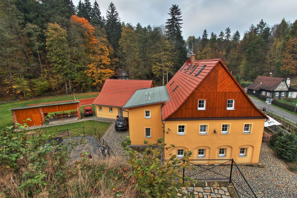 Penzion U Vyhlídky Chřibská Habitación foto